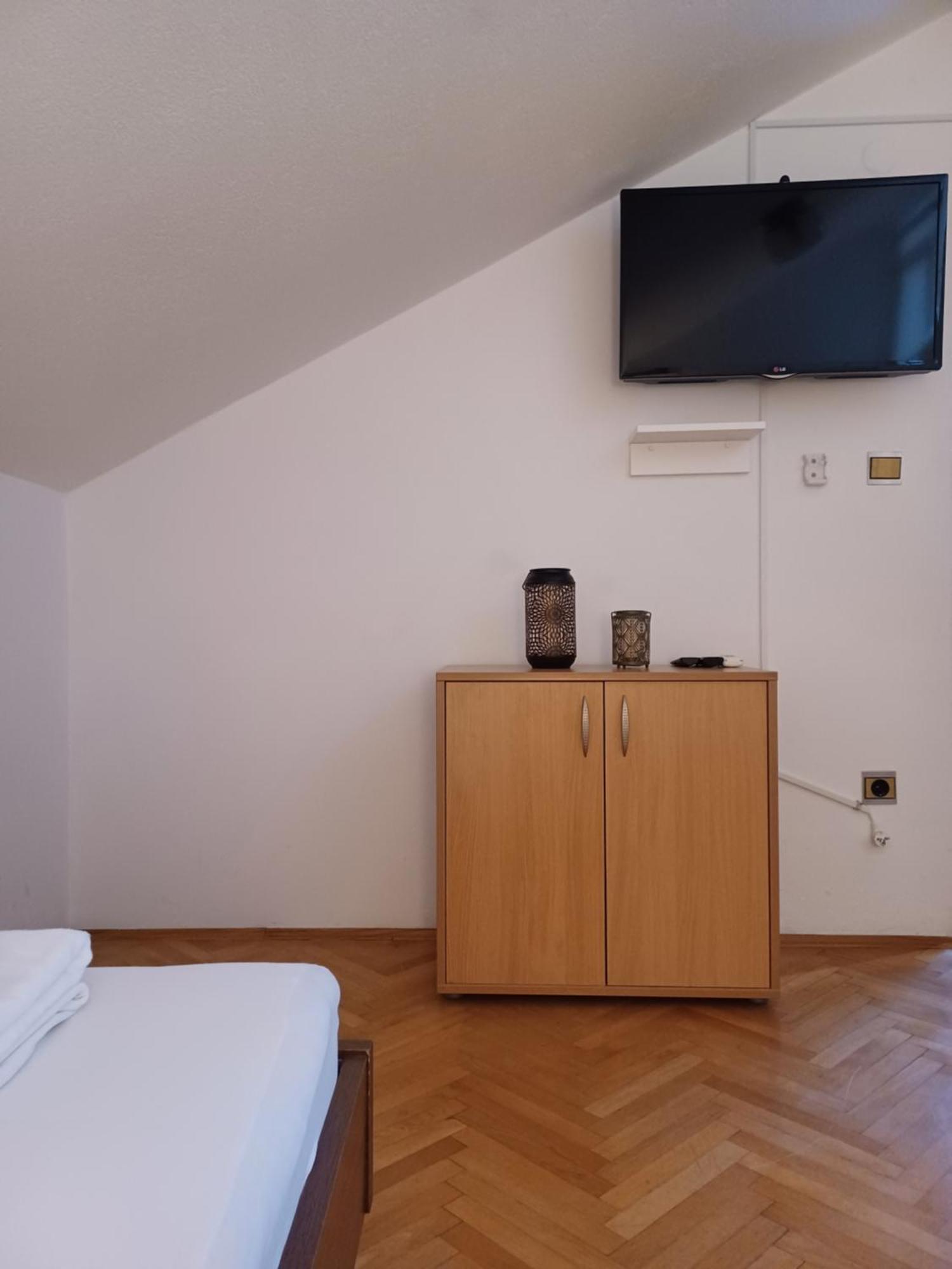 Apartments Emilija Makarska Kültér fotó