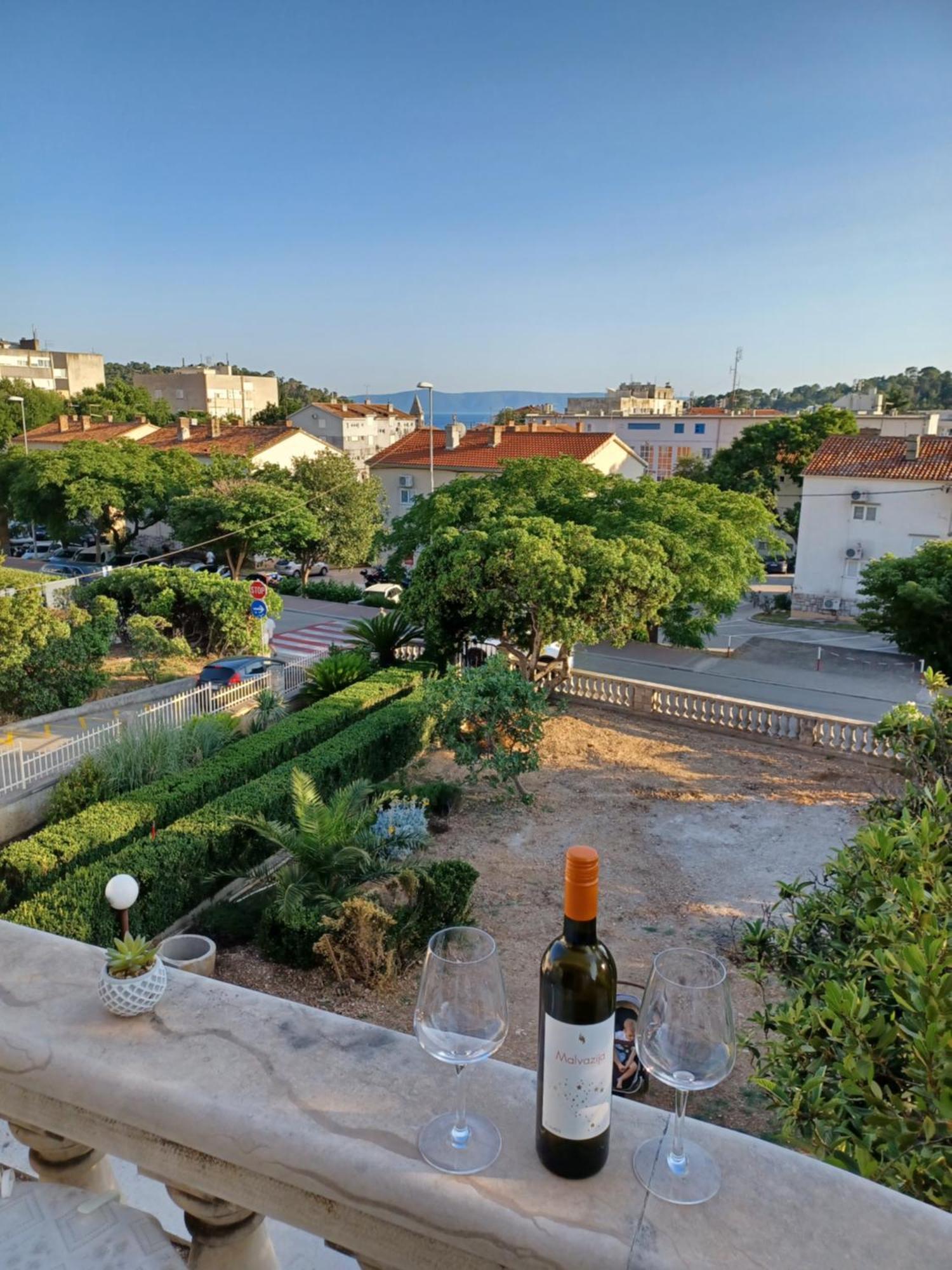Apartments Emilija Makarska Kültér fotó
